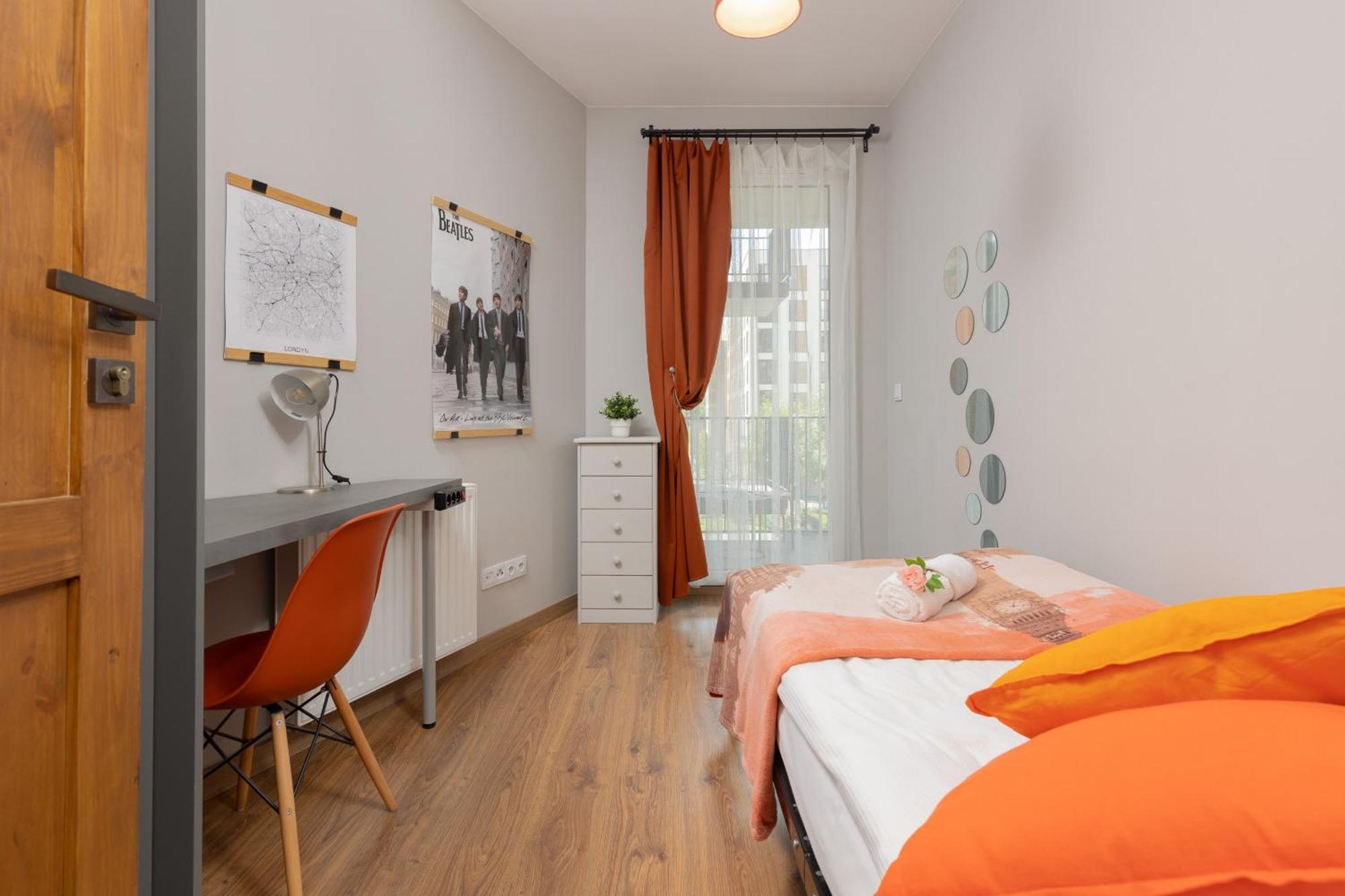 Cozy Three-Bedroom Family Apartment In Warsaw By Noclegi Renters Exterior photo