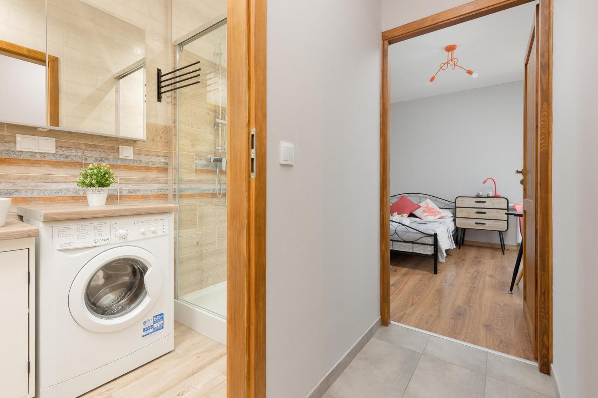 Cozy Three-Bedroom Family Apartment In Warsaw By Noclegi Renters Exterior photo